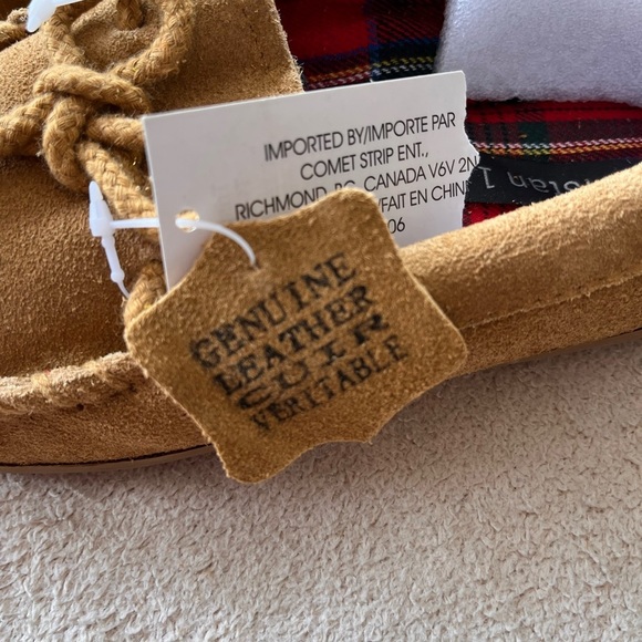 NWT Genuine Suede Moccasin Slippers 7 - Picture 13 of 14